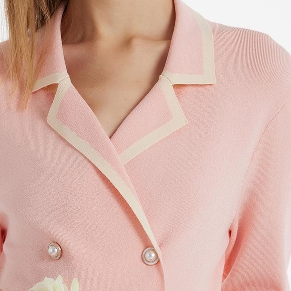 Double-Breasted Long-Sleeve Pink Dress - Picture 3 of 9